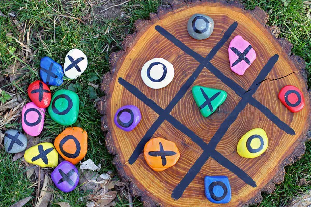 DIY painted rocks tic tac toe for kids