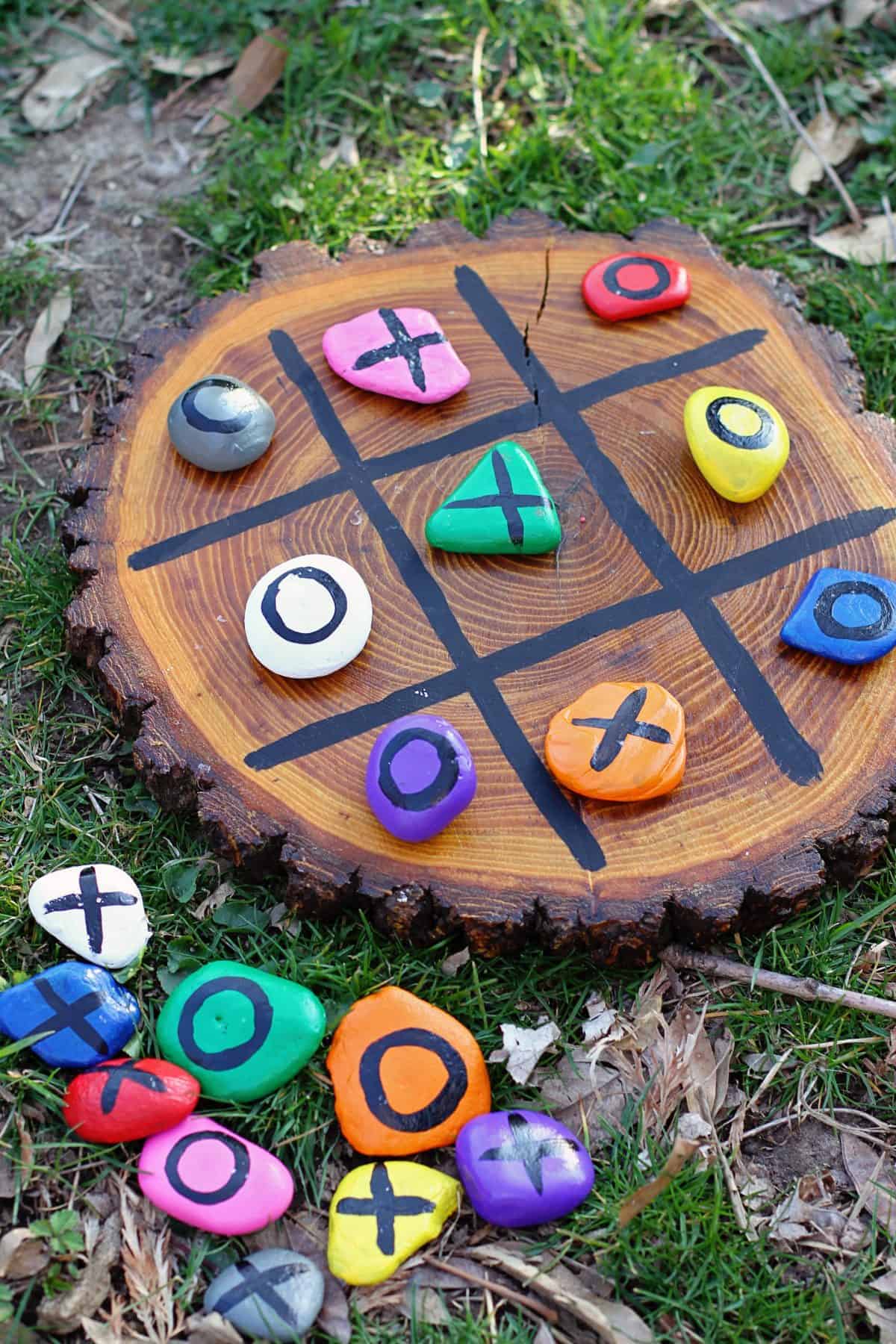 Make a Tic-Tac-Toe Board Out Of Backyard Finds