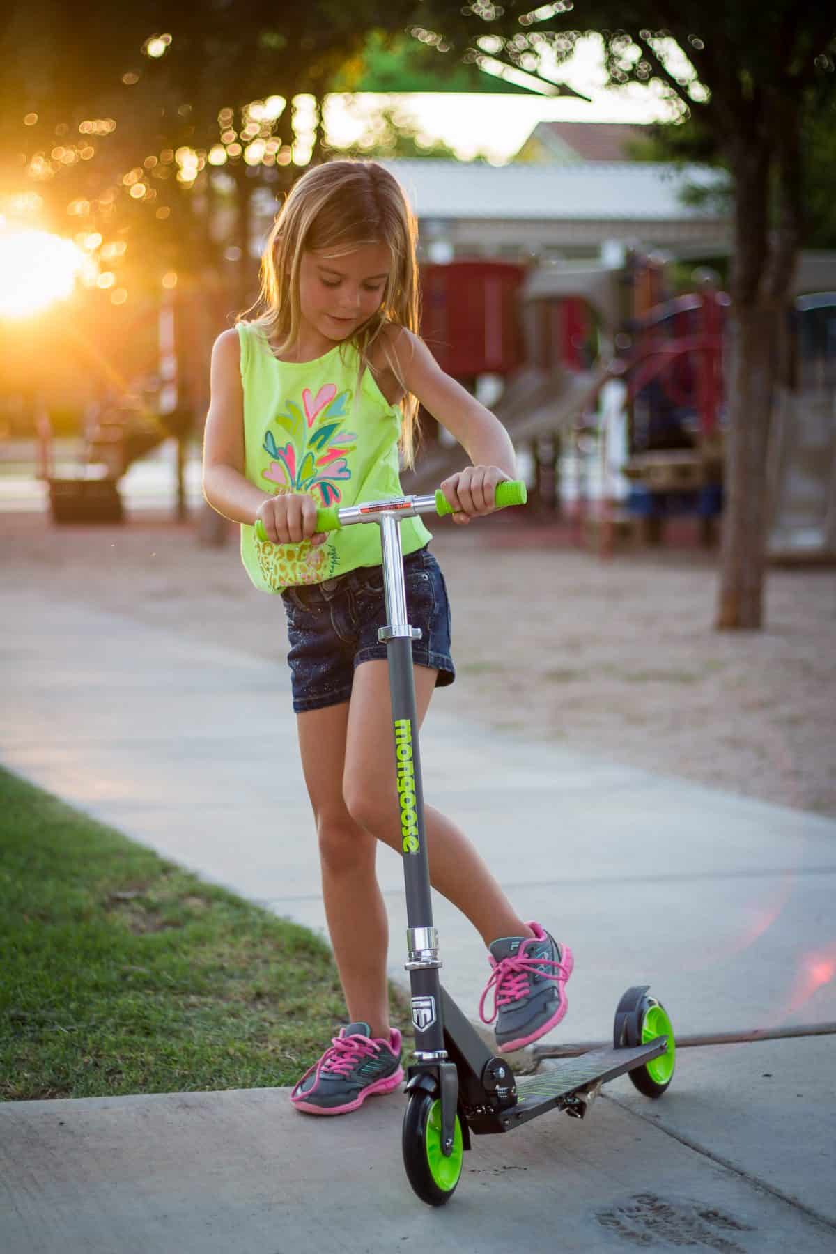 Mongoose scooters for kids - Force 3.0 scooter review