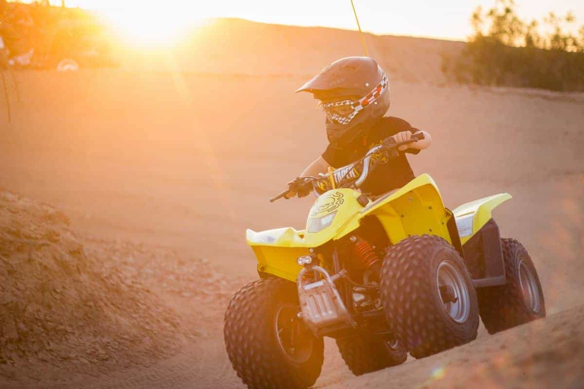 kids 4 wheelers for sand duning