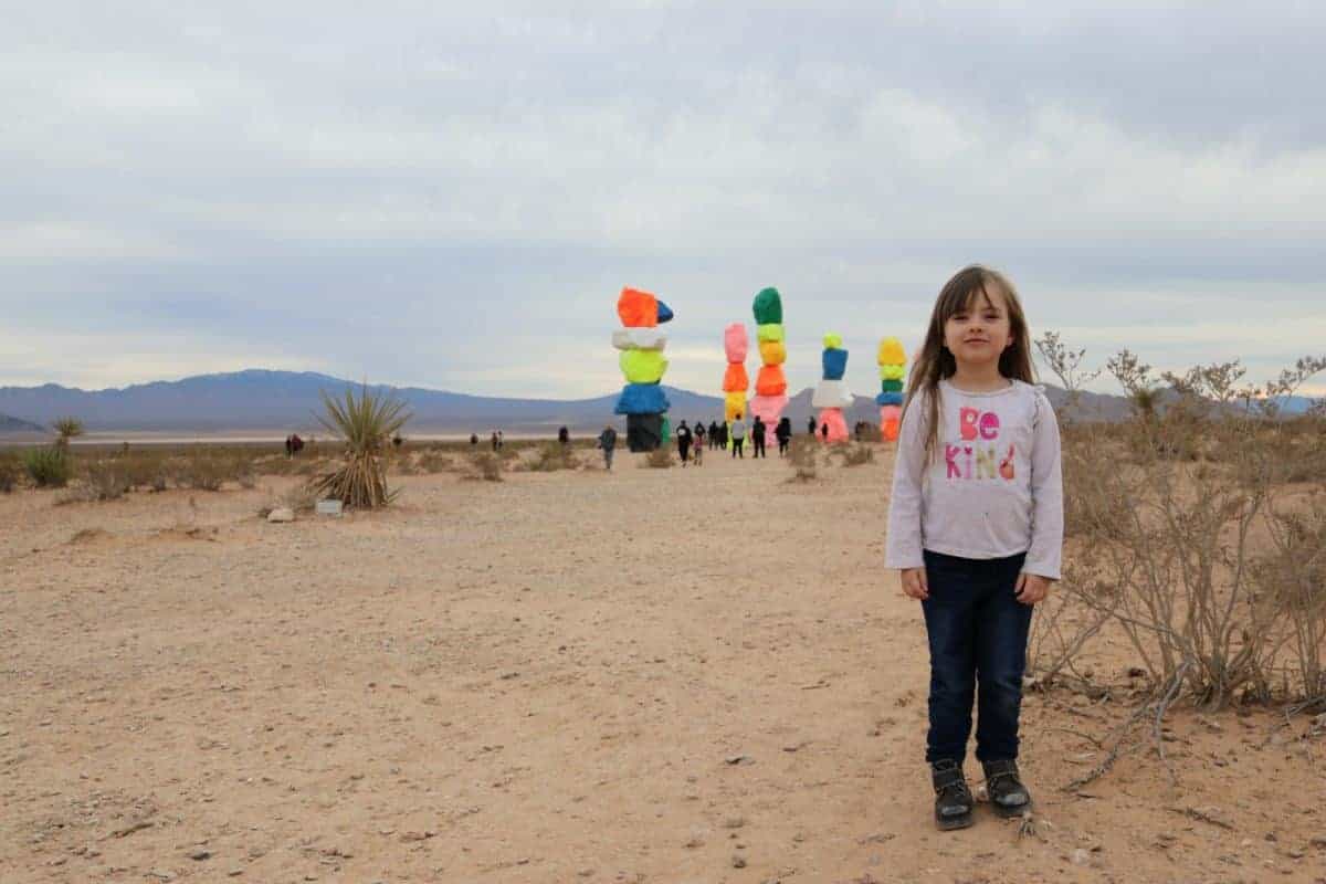 tips for hiking with kids in the desert nevada