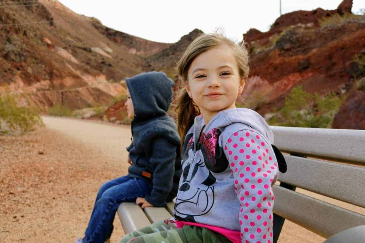 tips for hiking with kids in the desert las vegas nevada