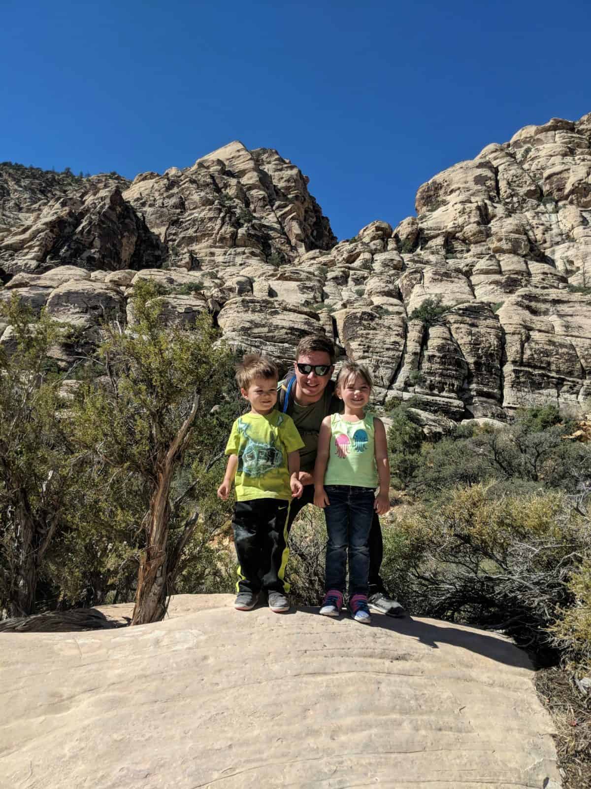 desert hiking with kids las vegas