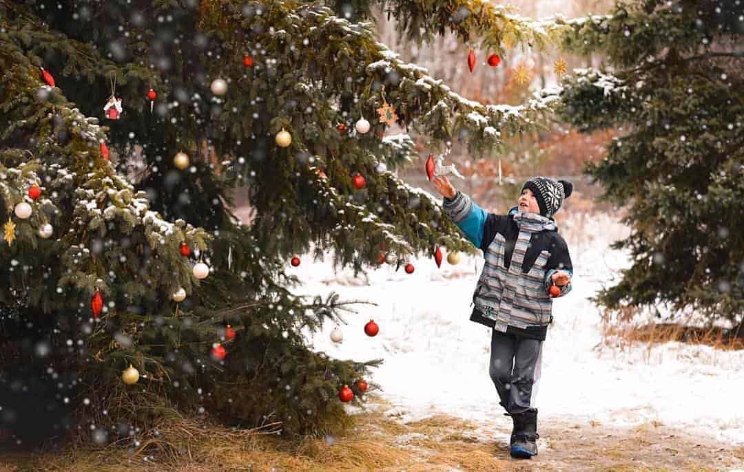 Winter Outdoor Holiday Activities for kids
