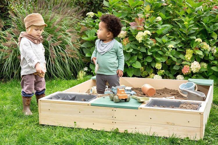 Outdoor Garden Toys & Games