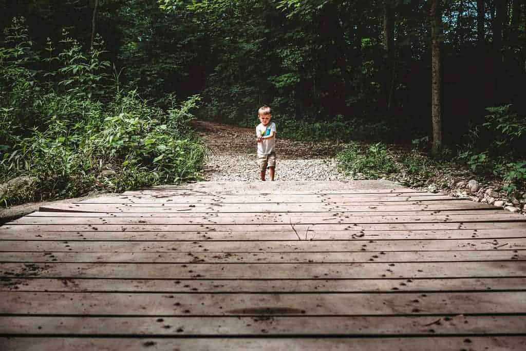 how to encourage outdoor adventures in kids