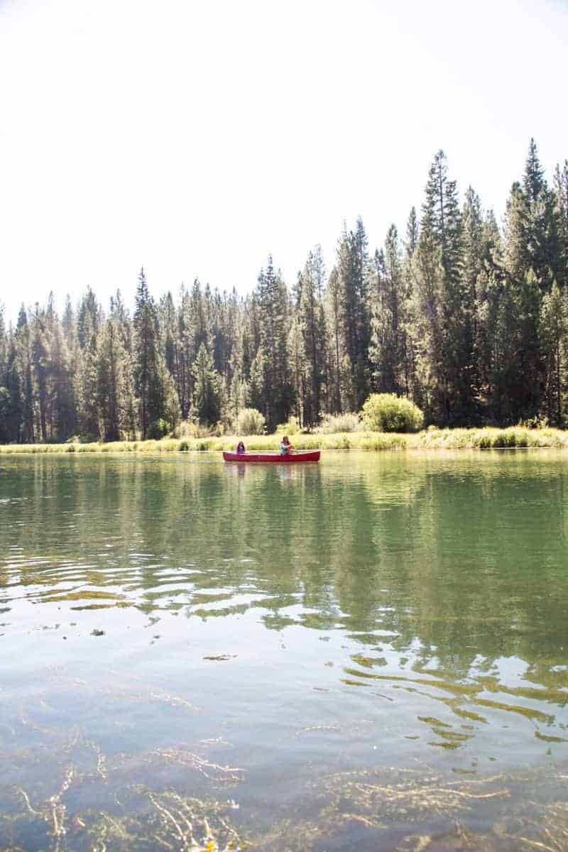 kayaking the deschutes river, sunriver resort, oregon