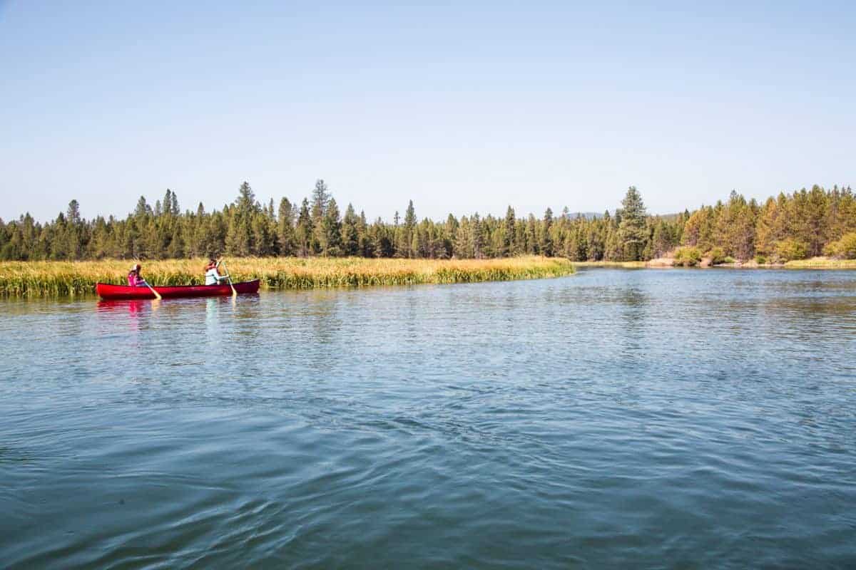 deschutes river canoeing - sunriver resort