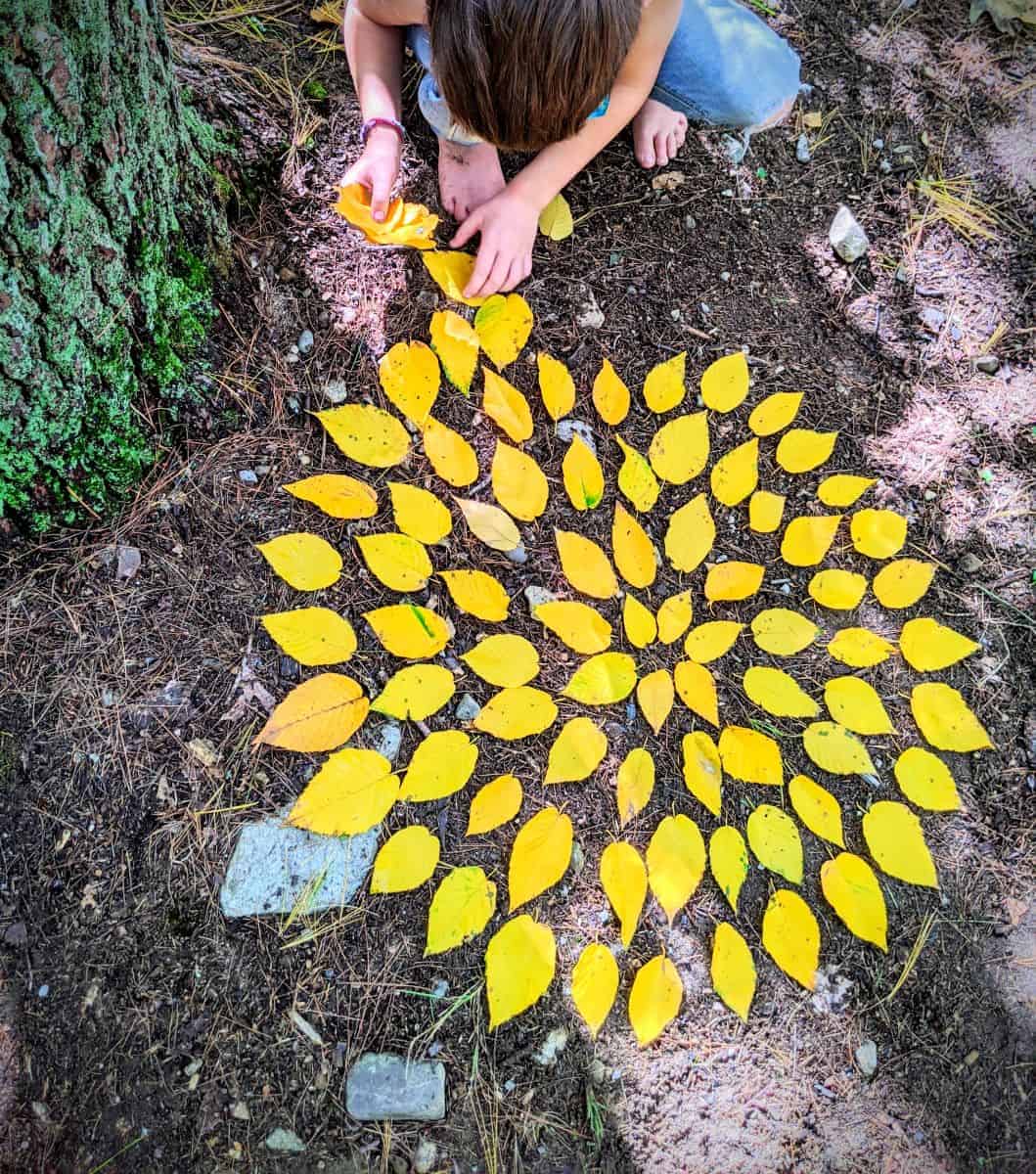 Leaf manadala nature art with kids