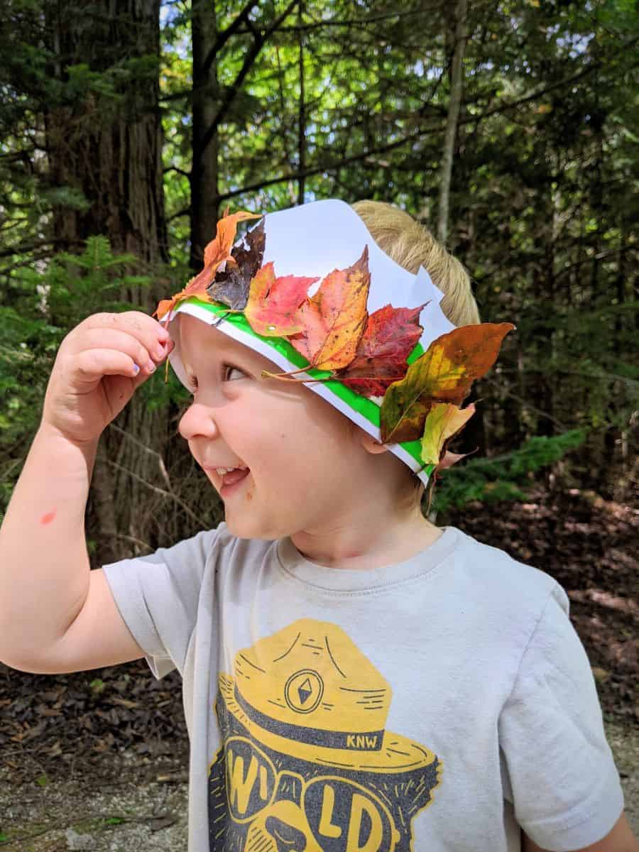leaf crown for kids - easy autumn nature activities for kids