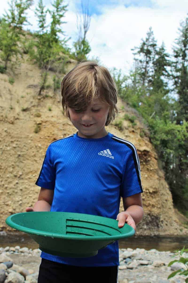 How to make panning for gold fun for kids