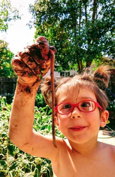 exploring-worms-with-kids-run-wild-my-child