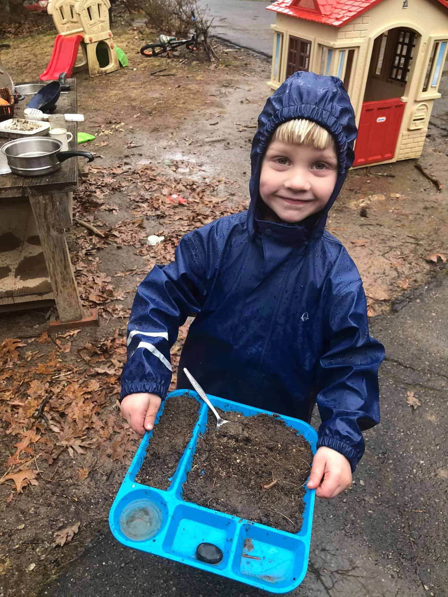 Rainy play - screen-free rain day outdoor activities for kids