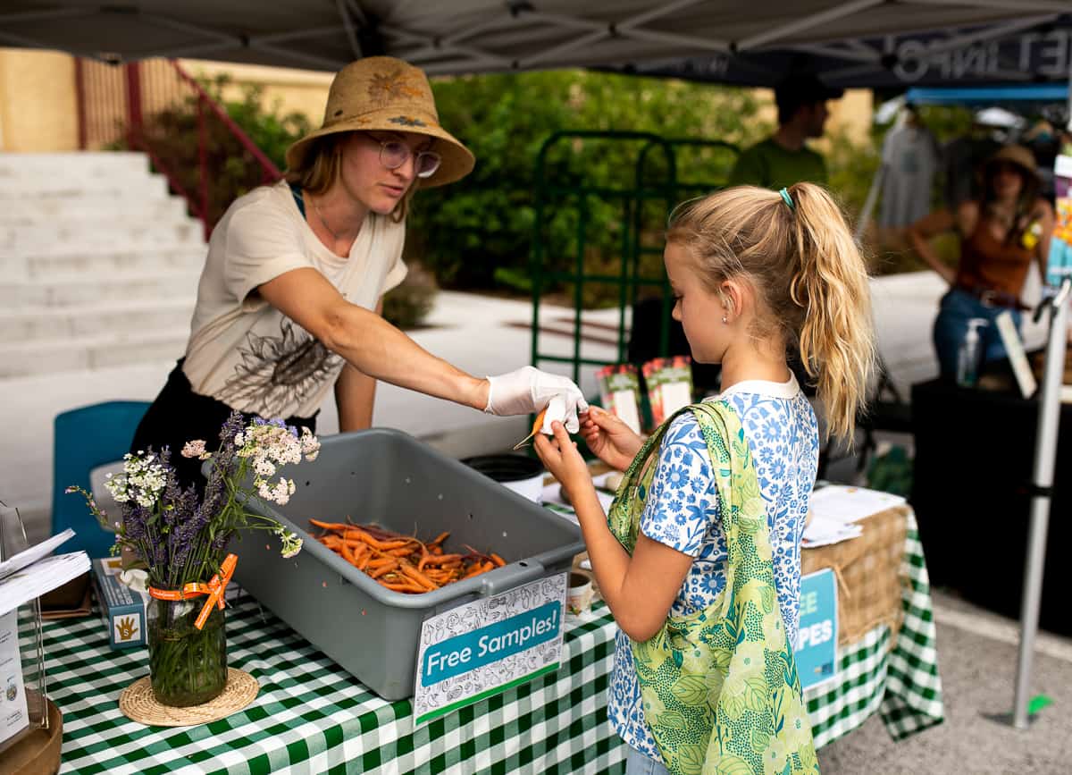 kids farmers market - lessons learned (making change and social skills)