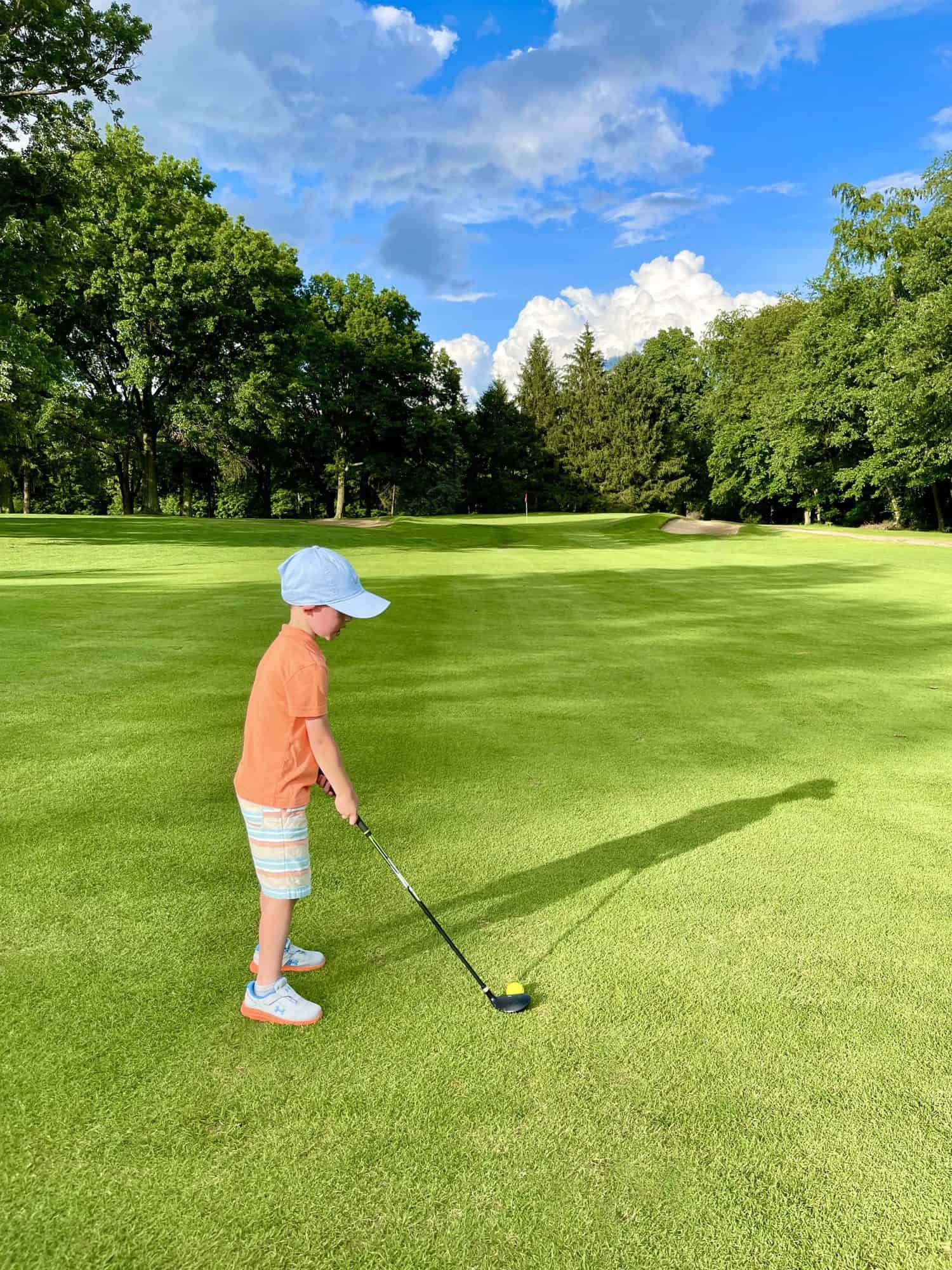 How to Get Started Playing Golf with Your Kids • RUN WILD MY CHILD