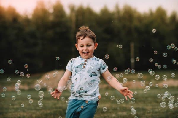 Bubbles with Kids: Best Bubble Recipes, Games, Activities, Books & More