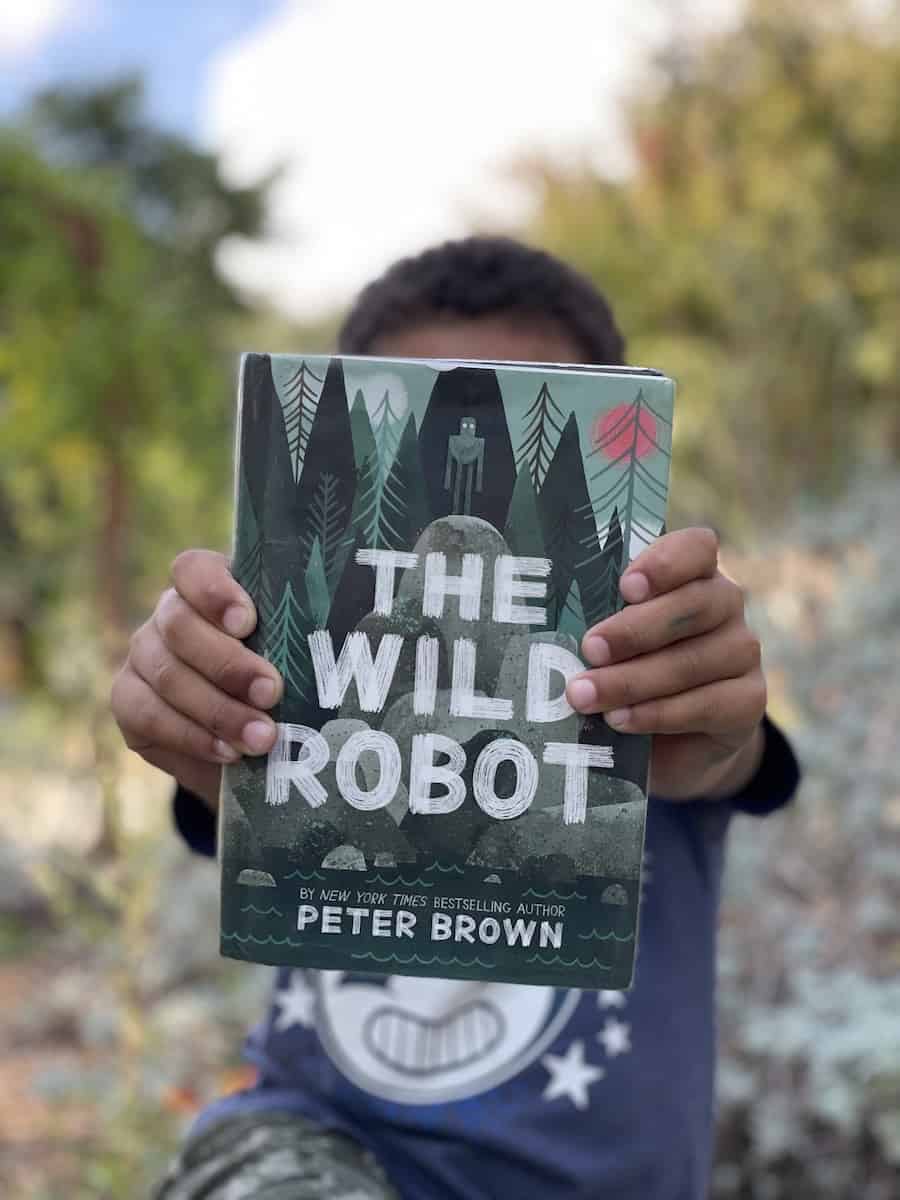 Nature Book Wild Robot - Adventure Chapter Books for Young Readers