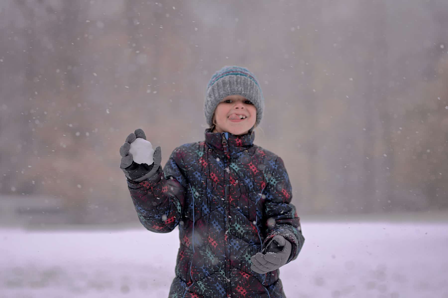 2 Pairs Kids Winter Gloves Waterproof Ski Gloves Child Snow Warm Gloves Mittens 