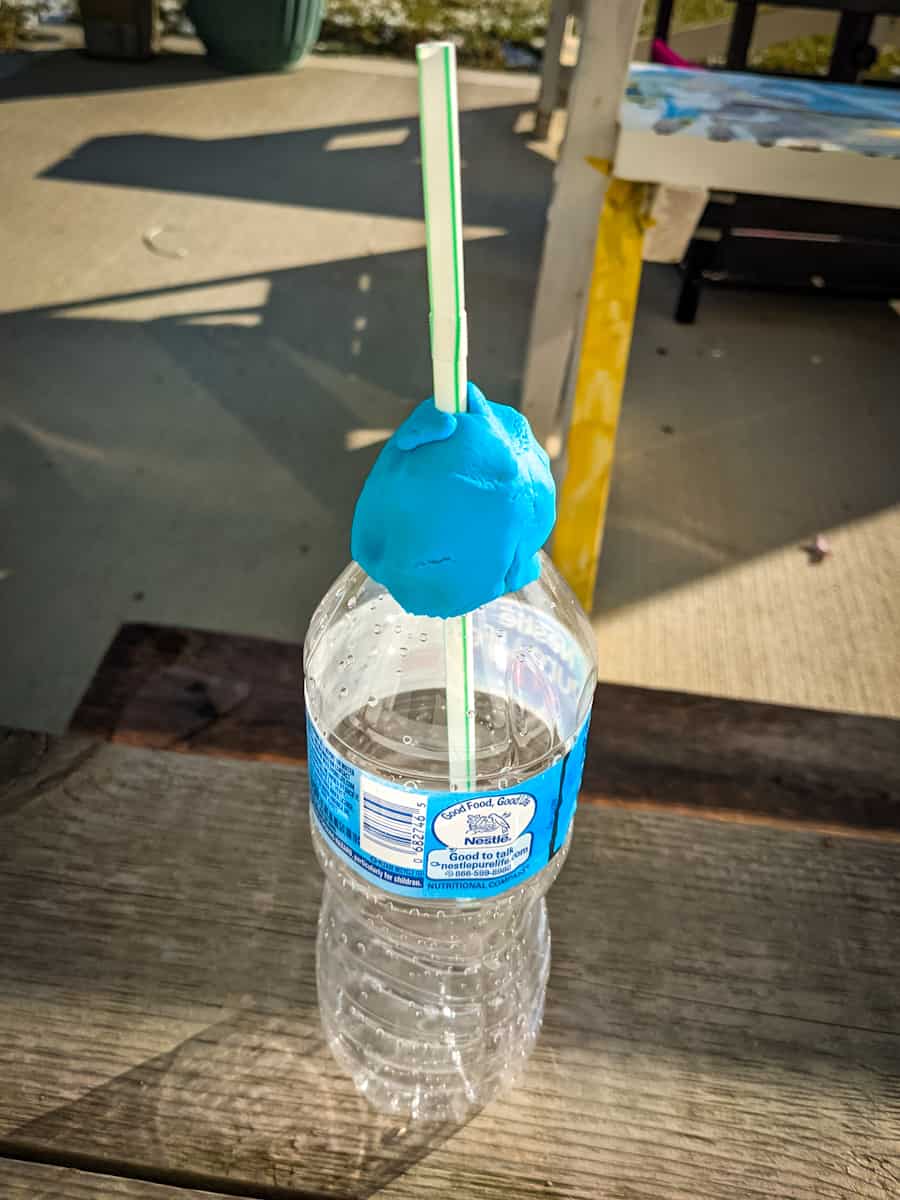 DIY frozen bubble blower bottle