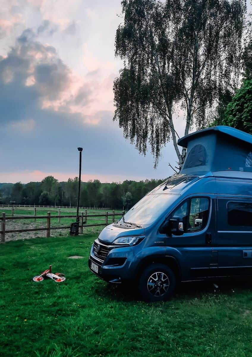 Hymer Campervan - solo mom adventures with kids in a campervan
