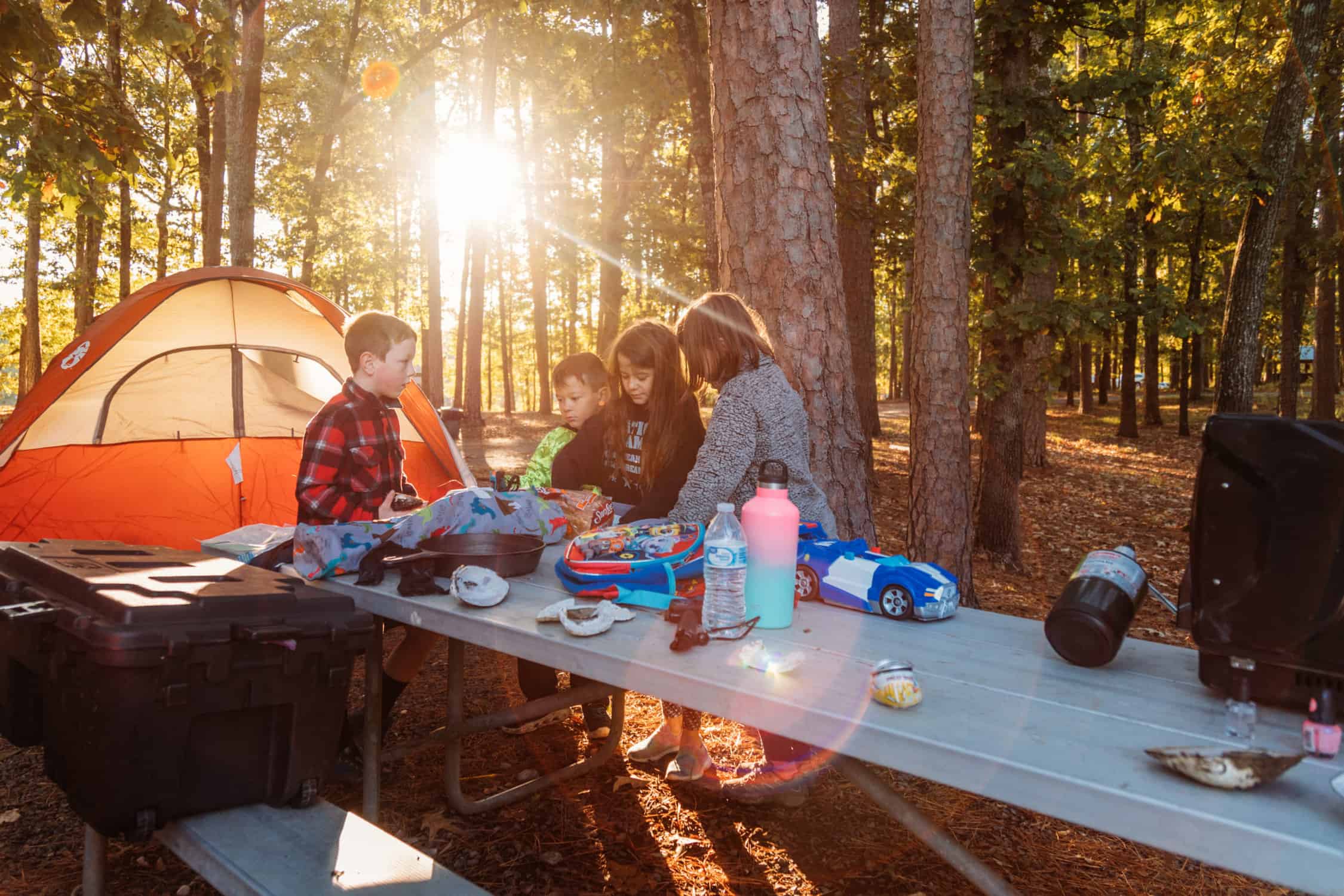 Camping Essentials Checklist - Easy Peazy Family Breaks
