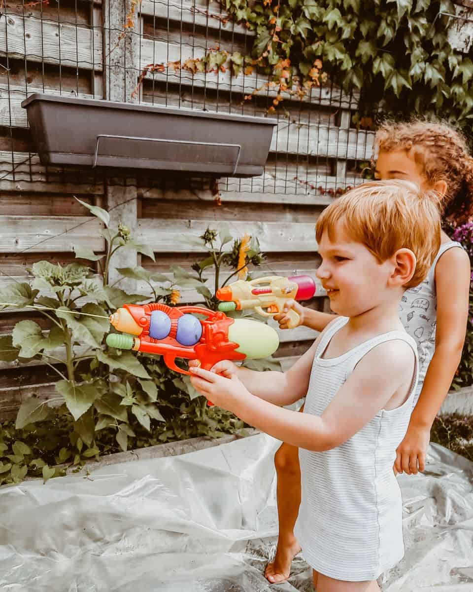 26 Fun Games to Play with Water this Summer - Kid Activities