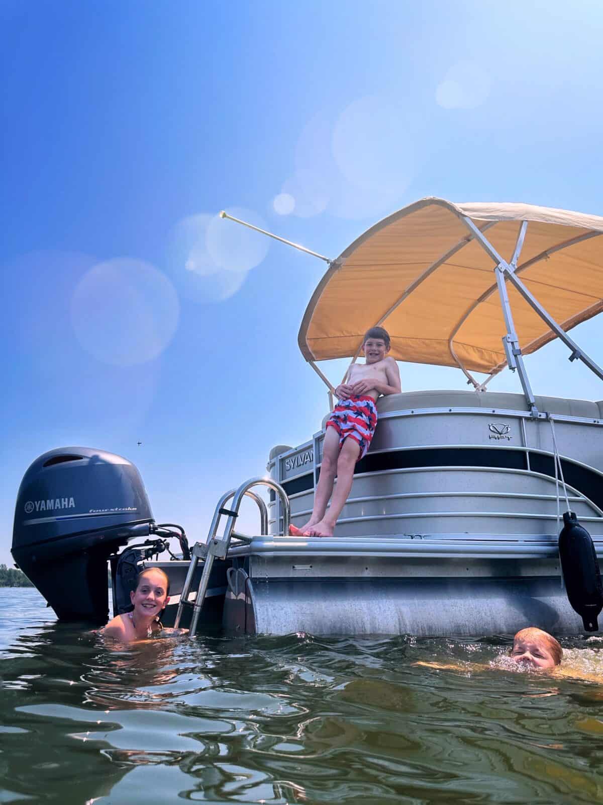 Kinkaid Lake - Pontoon Rental - Strider